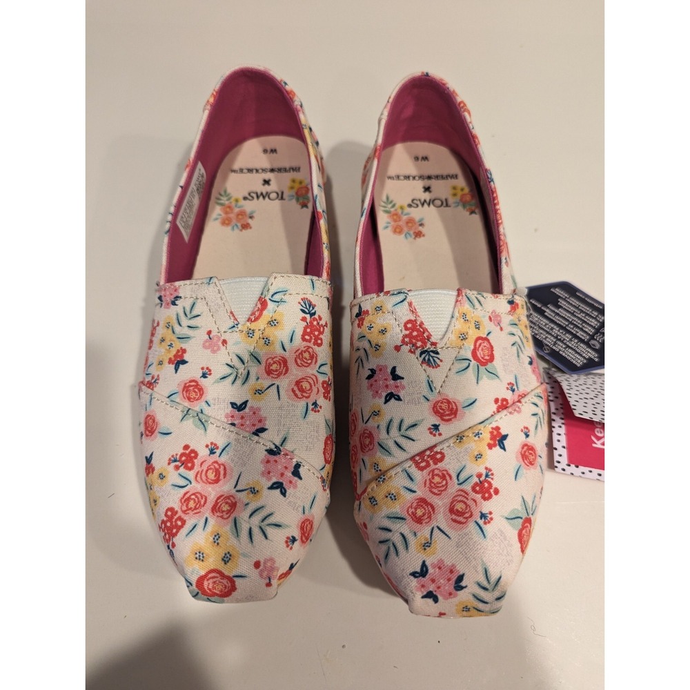 NEW!! Women's TOMS Alpargata natural paper Source Spring Florals Size 6 shoes
